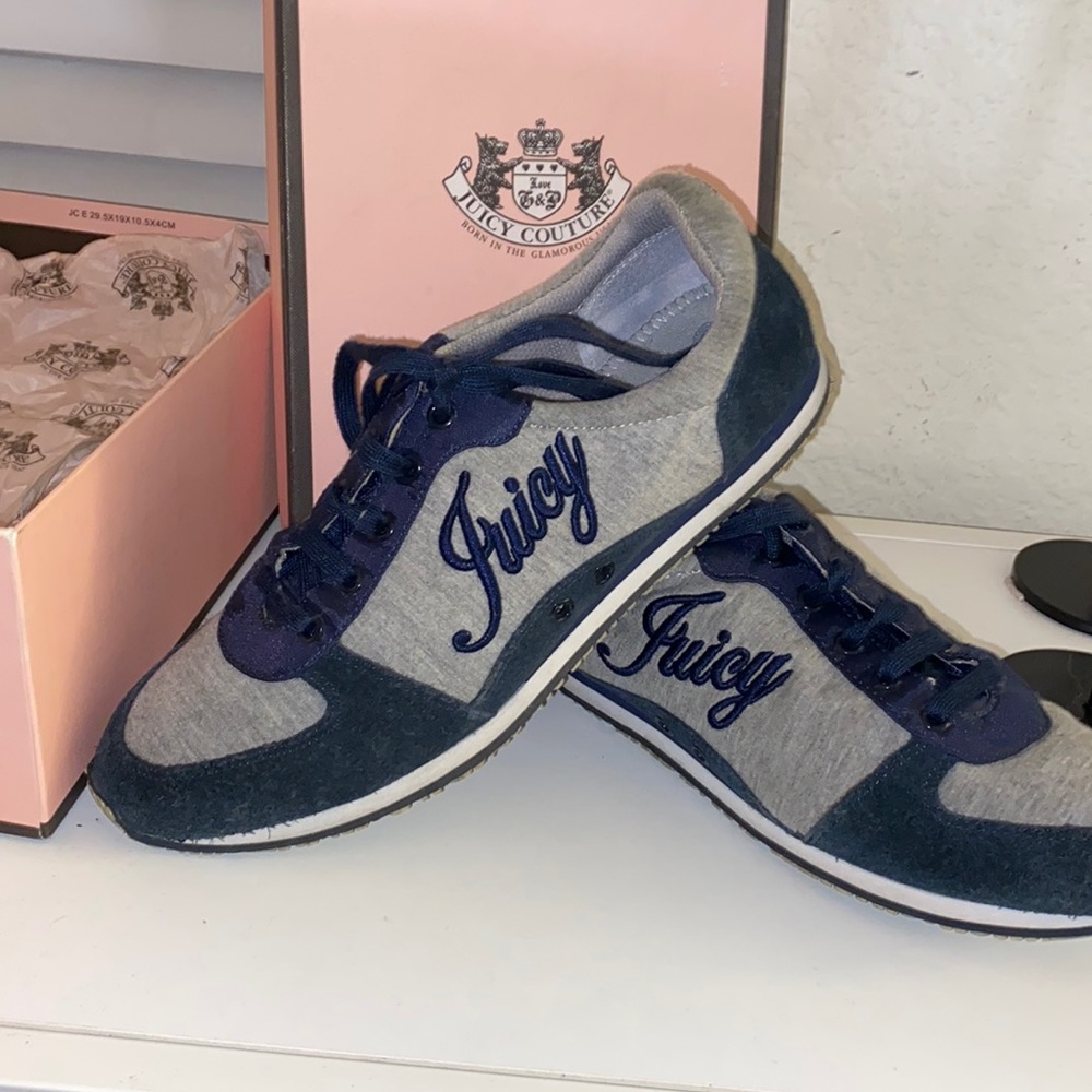 Juicy Couture Bosley Navy Suede and Grey Sneakers
